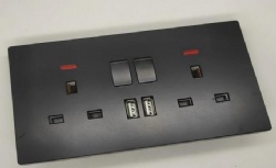 2 Gang UK style Socket with USB